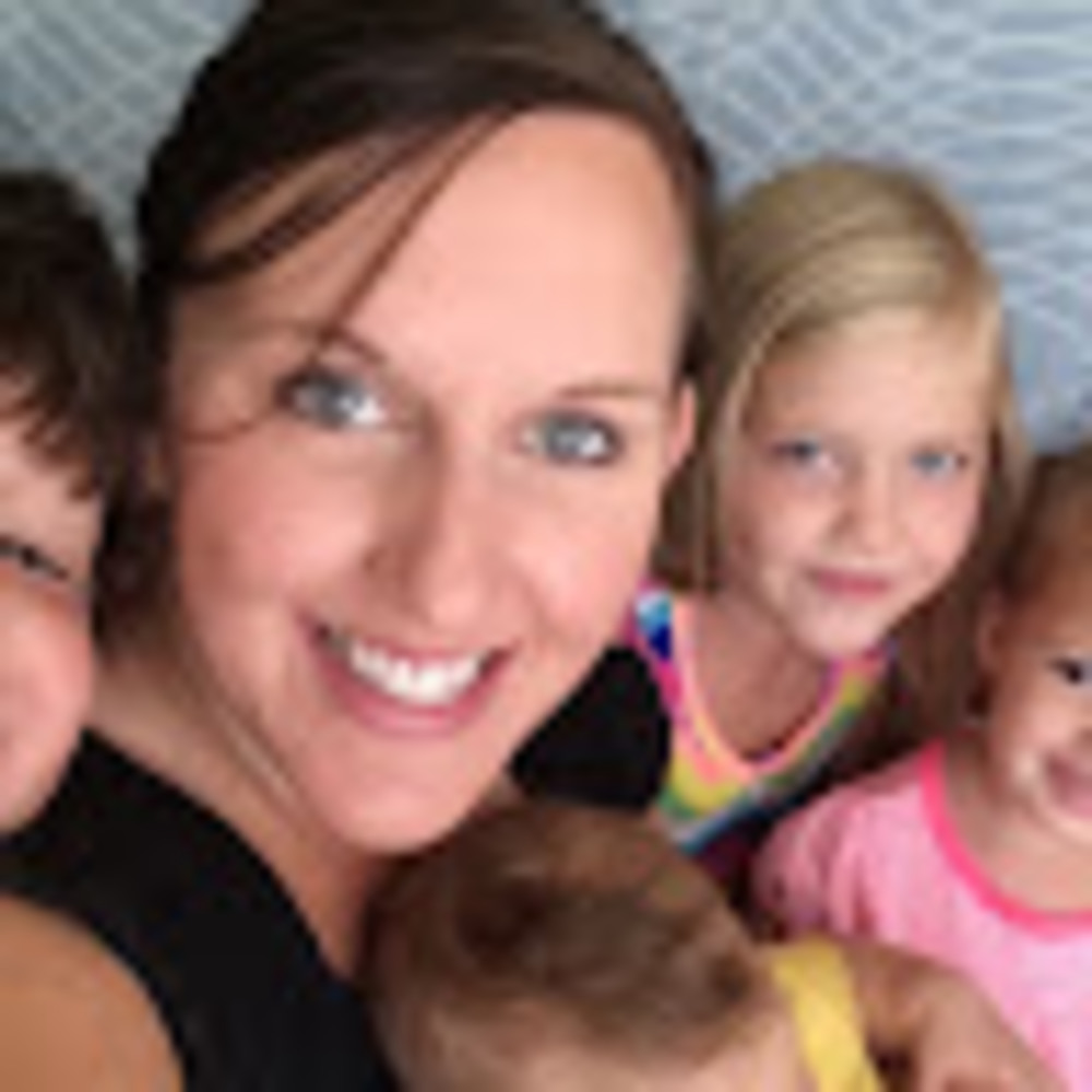 Meet your Posher, Lauren